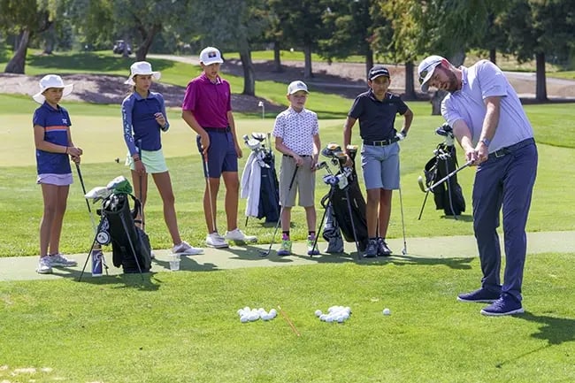 junior golfers